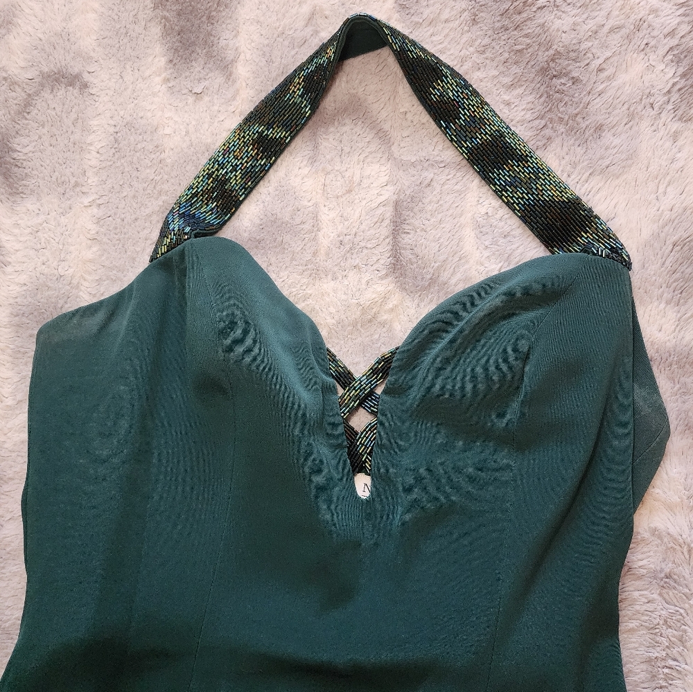 Elegant EMERALD Green Evening Gown - Picture 2 of 4
